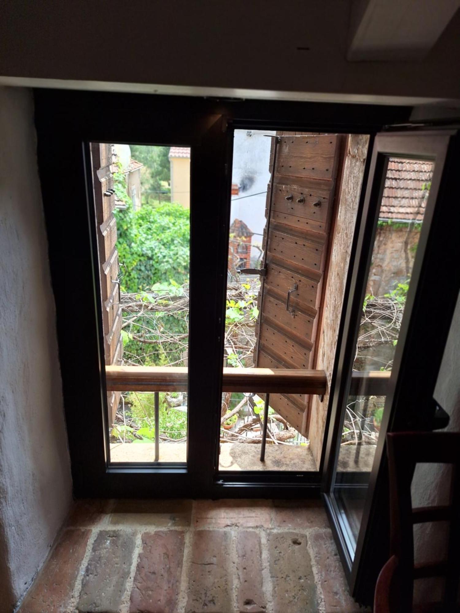 Apartment George Stari Grad  Dış mekan fotoğraf