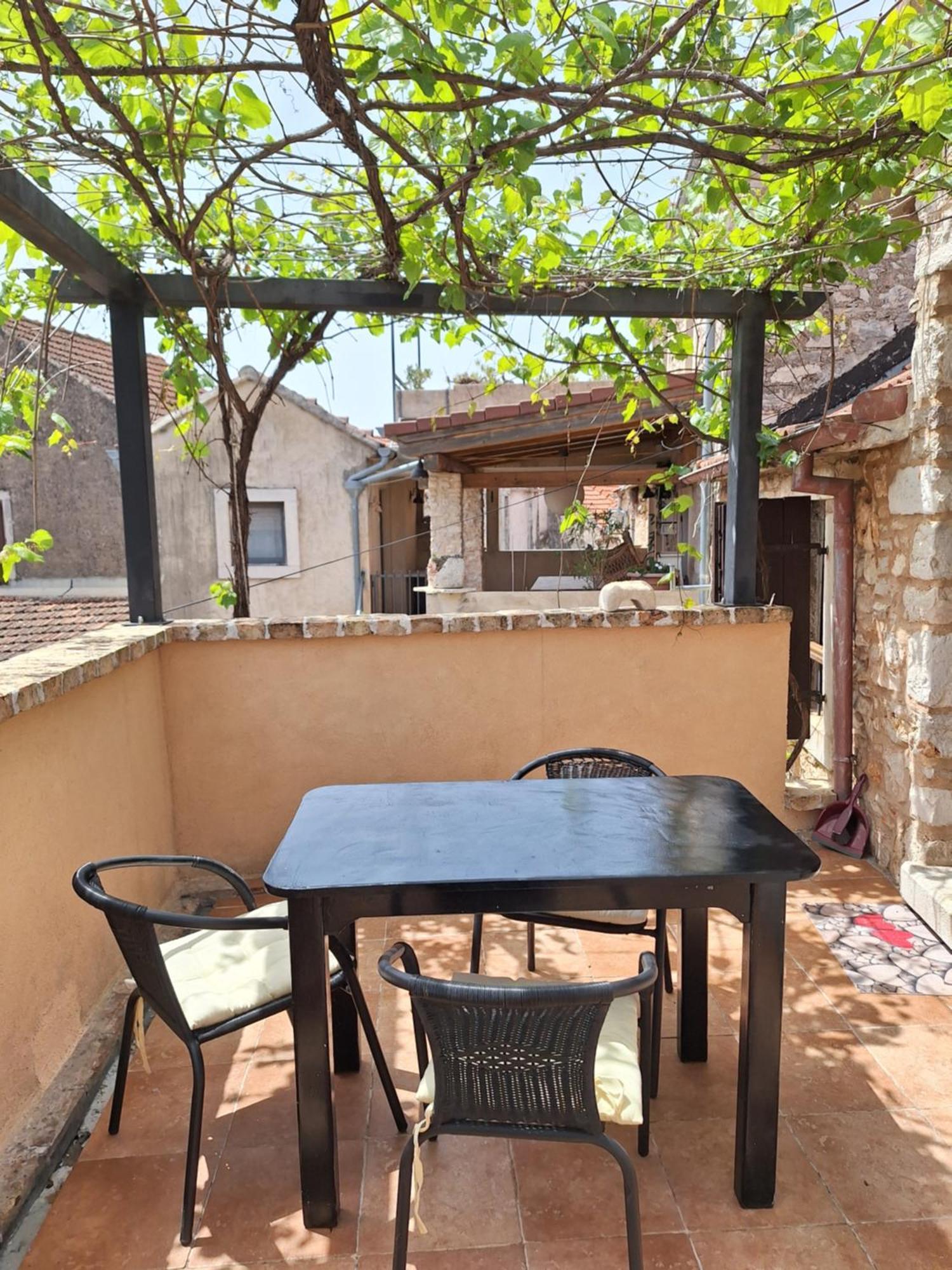 Apartment George Stari Grad  Dış mekan fotoğraf